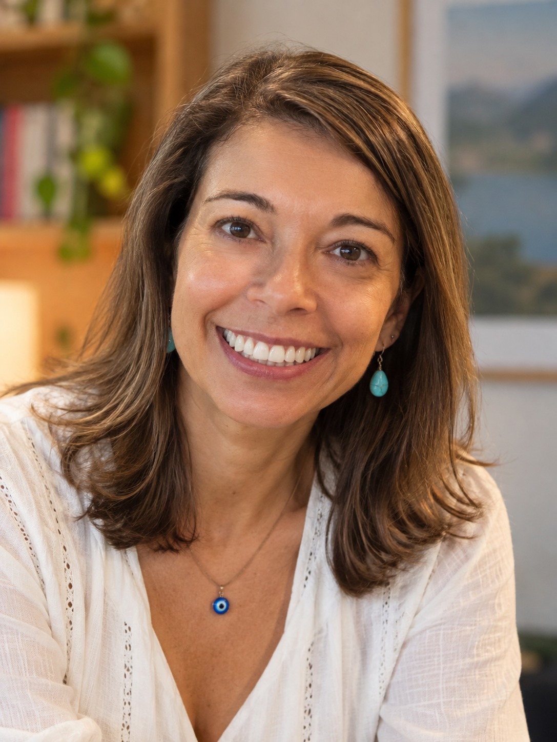 Cássia Furlan, professora de inglês, sorrindo